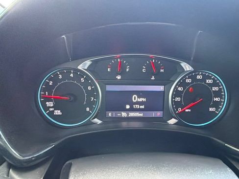 Used 2024 Chevrolet Equinox RS AWD/4WD image 10