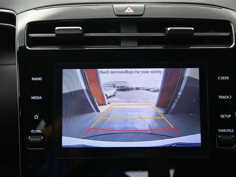 Used 2024 Hyundai Tucson SE image 32