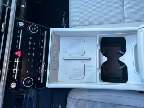 Used 2025 Hyundai Santa Fe SEL image 14