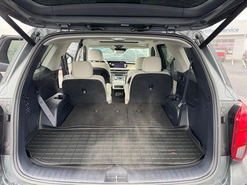 Used 2024 Hyundai Palisade Limited image 10