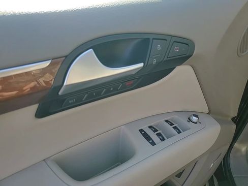 Used 2015 Audi Q7 3.0T Premium Plus w/ Premium Plus Package image 12