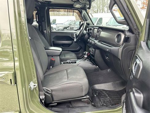 Used 2021 Jeep Gladiator Willys image 19