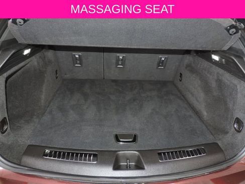 Used 2022 Cadillac XT4 Premium Luxury w/ Technology Package FWD image 22