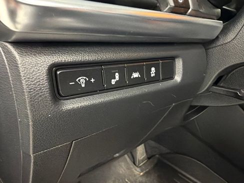 Used 2022 Kia Telluride LX FWD image 15