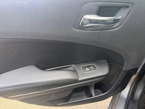 Used 2012 Dodge Charger SE w/ Connectivity Group RWD image 31