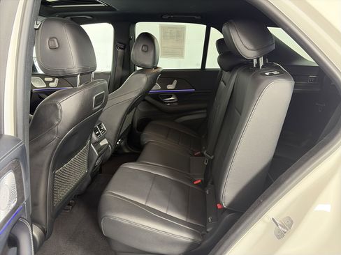 Used 2020 Mercedes-Benz GLE 350 4MATIC image 7