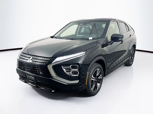 Used 2024 Mitsubishi Eclipse Cross SEL AWD/4WD image 3