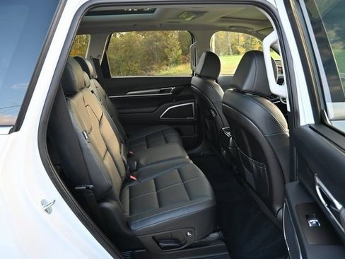 Used 2025 Kia Telluride SX image 21