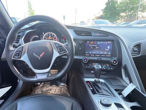Used 2016 Chevrolet Corvette Z06 w/ 3LZ Preferred Equipment Group RWD image 16