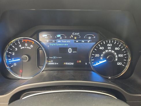 Used 2018 Ford F150 Platinum w/ Technology Package AWD/4WD image 11
