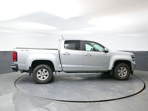 Used 2020 Chevrolet Colorado W/T w/ WT Convenience Package image 4