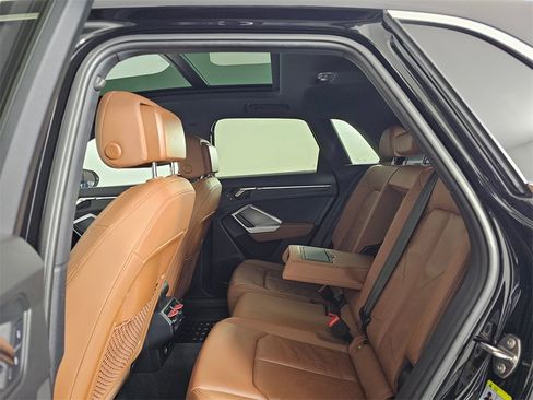 Used 2020 Audi Q3 2.0T Premium Plus w/ Premium Plus Package image 21