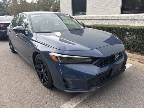Used 2026 Honda Civic Sport image 2