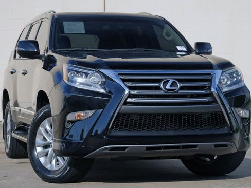 Used 2019 Lexus GX 460 Premium AWD/4WD image 2