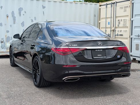 Used 2024 Mercedes-Benz S 580 4MATIC Sedan w/ AMG Line image 6