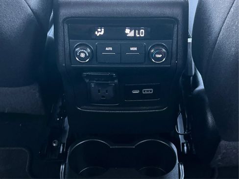 Used 2020 GMC Acadia SLE w/ Driver Convenience Package AWD/4WD image 27