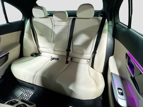 Used 2023 Mercedes-Benz C 300 4MATIC Sedan image 14