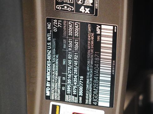 New 2027 Mercedes-Benz EQS 400 4MATIC SUV image 36