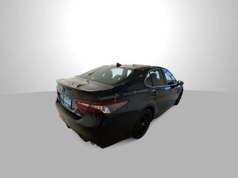 Used 2021 Toyota Camry XSE w/ Carpet Mat Package (TMS) FWD image 8