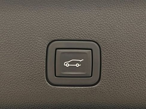 Used 2024 Cadillac Escalade V w/ LPO, ONYX Package image 35