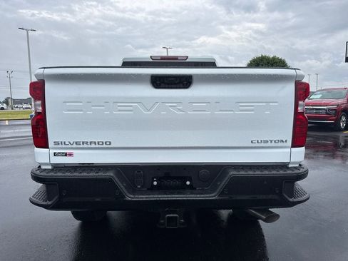 New 2026 Chevrolet Silverado 2500 Custom w/ Custom Convenience Package AWD/4WD image 5