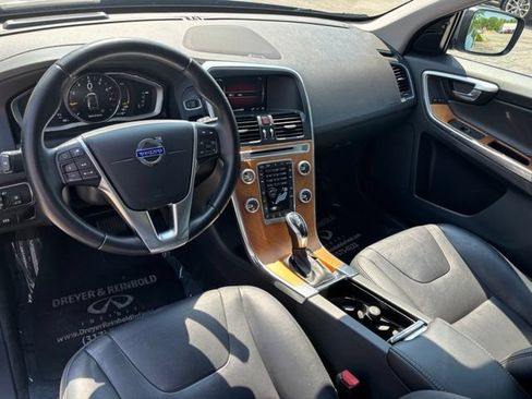 Used 2017 Volvo XC60 T5 Inscription w/ Advanced Package AWD/4WD image 18