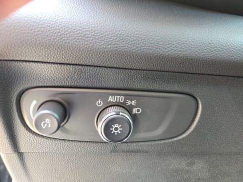 Used 2023 Buick Envision Preferred w/ Sport Touring Package image 21