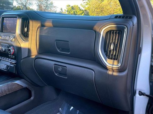 Certified 2020 GMC Sierra 3500 Denali w/ Denali Ultimate Package image 23