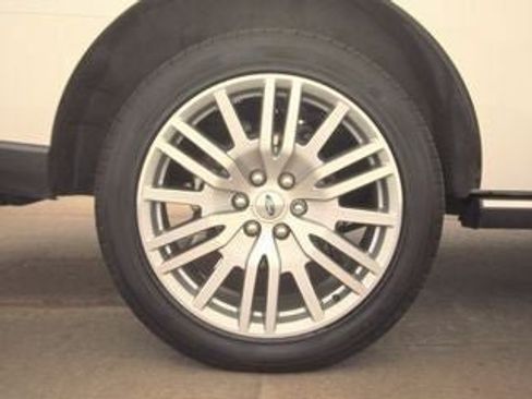 Used 2024 Ford Expedition Limited AWD/4WD image 20