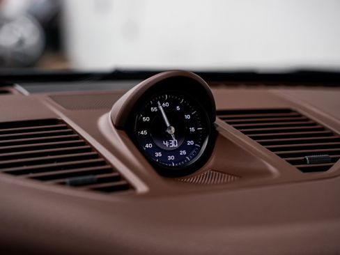 Used 2025 Porsche 911 Targa 4 GTS image 13