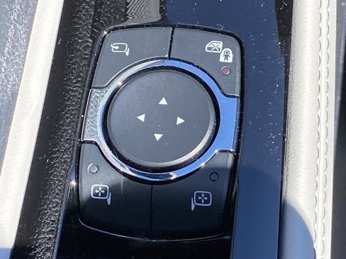 Used 2026 Lincoln Aviator AWD image 21