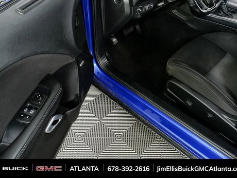 Used 2021 Dodge Challenger R/T Scat Pack image 9