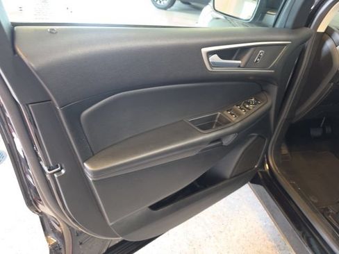 Used 2024 Ford Edge SEL AWD/4WD image 8