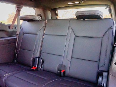 New 2026 GMC Yukon XL Denali image 12