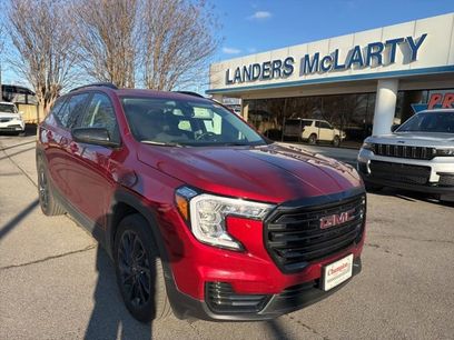 Used 2024 GMC Terrain SLE w/ Elevation Edition