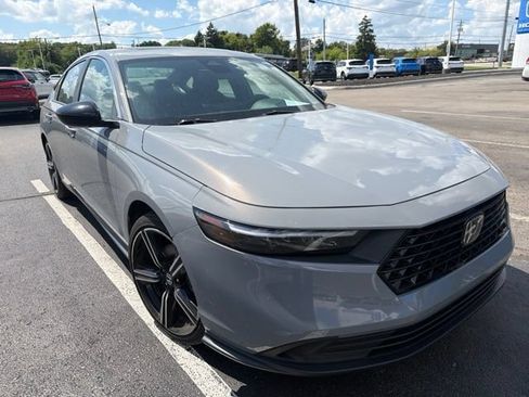 Used 2024 Honda Accord Sport image 5