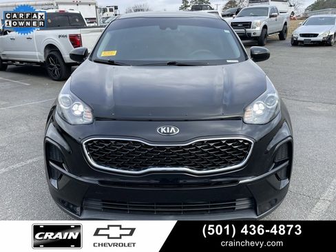 Used 2022 Kia Sportage LX image 2