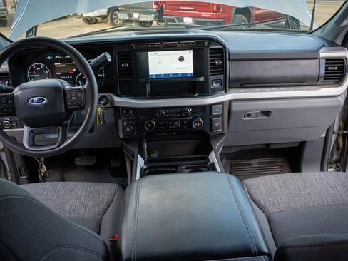 Used 2023 Ford F450 XLT w/ 360-Degree Camera Package image 32