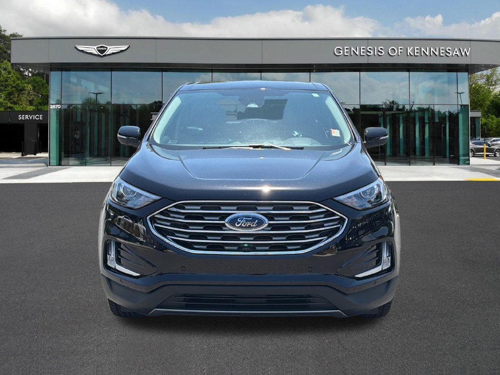Used 2024 Ford Edge Titanium AWD/4WD image 2