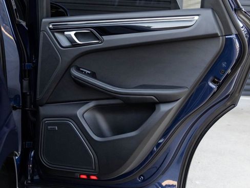 New 2026 Porsche Macan image 86