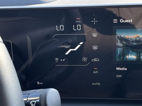 New 2025 Kia K4 EX image 16