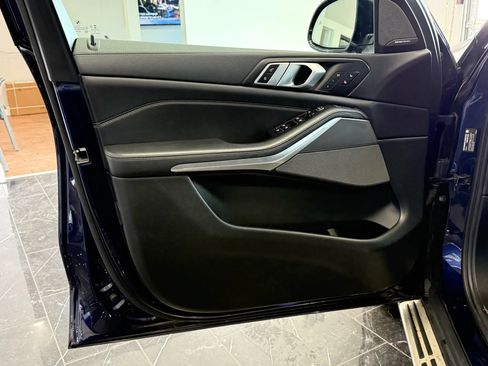 Used 2019 BMW X5 xDrive40i w/ Luxury Seating Package AWD/4WD image 7