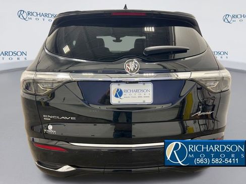 Used 2022 Buick Enclave Avenir w/ LPO, Floor Liner Package image 4