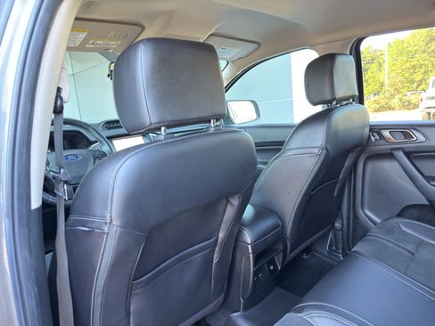 Used 2021 Ford Ranger Lariat w/ Tremor Off-Road Package image 16