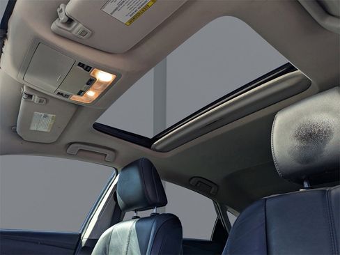 Used 2013 Toyota Avalon XLE image 20