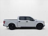 Used 2017 Ford F150 XLT image 4