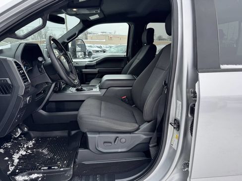 Used 2019 Ford F150 XLT w/ Equipment Group 302A Luxury image 7
