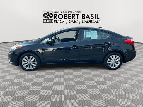 Used 2016 Kia Forte LX FWD image 5