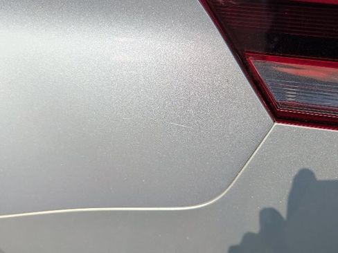 Used 2019 Volkswagen Atlas SEL R-Line AWD/4WD image 4