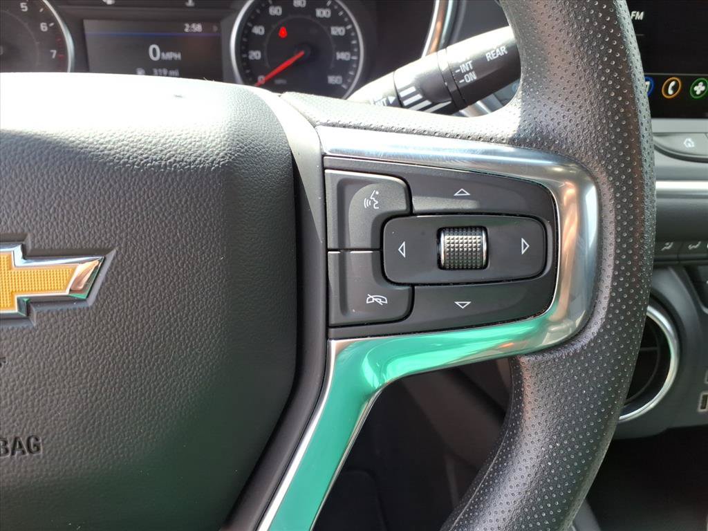 Certified 2025 Chevrolet Blazer LT FWD image 26